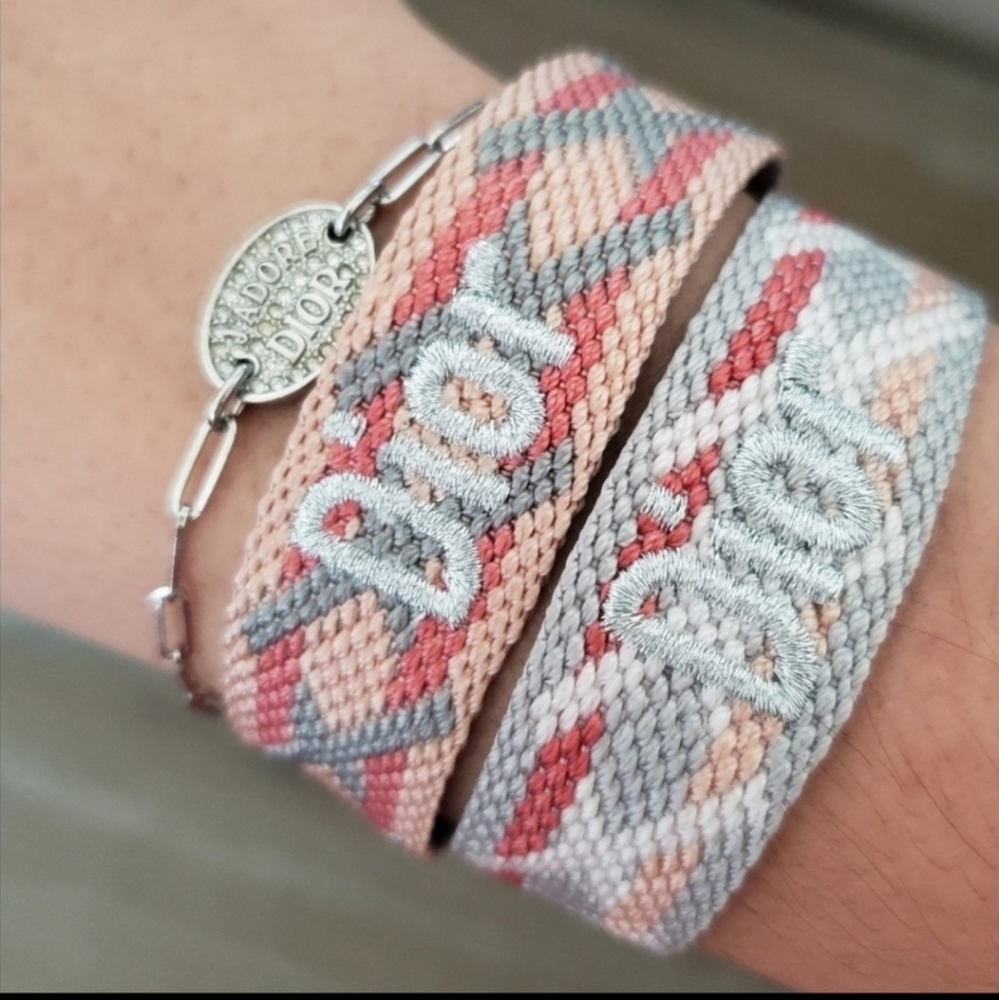 New in package DIOR friendship bracelet - woven silver with peach, pink Vip DIOR